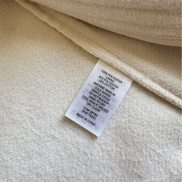 Joie Cream soft buclee zip up coat Jacket NWOT medium - Picture 6 of 8